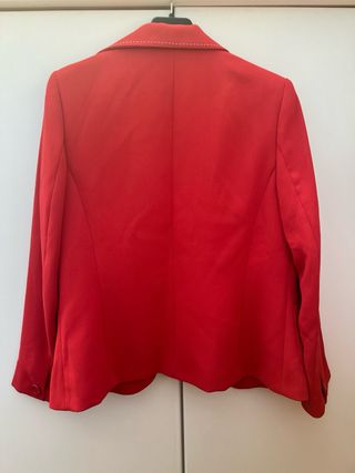 Chaqueta americana roja NUEVA