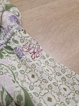 Top floreale Y2K, tg S, dettagli brillanti