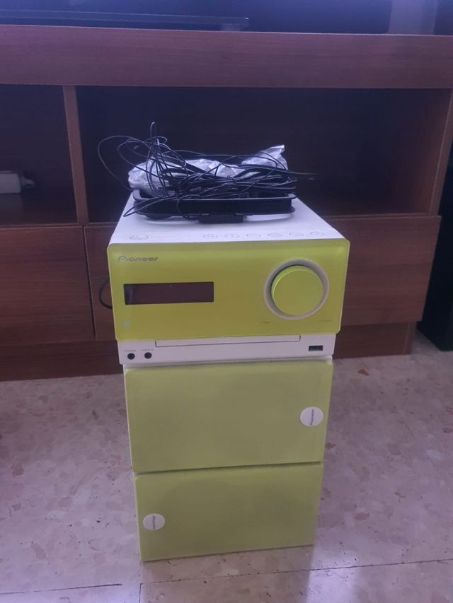 Equipo Pioneer | Altavoces verdes