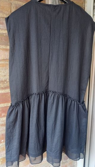 VESTIDO NEGRO