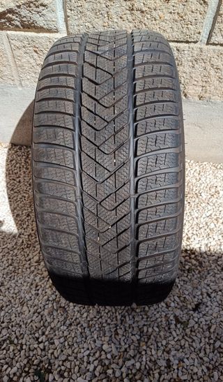 Neumático Pirelli Sottozero 275/40/18 COMO NUEVO