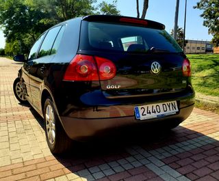Volkswagen Golf 1.9 TDi Sportline 