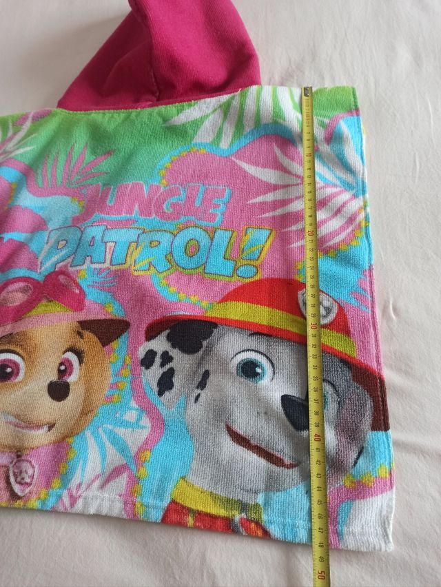 Toalla con capucha Patrulla Canina Skye