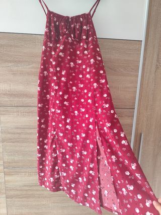 Vestido rojo estampado floral