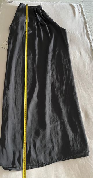 Pantalón seda Zara 