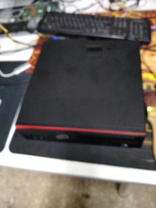 Ordenador Intel i7, fujitsu d756