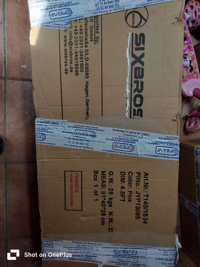 Cama elástica infantil rosa