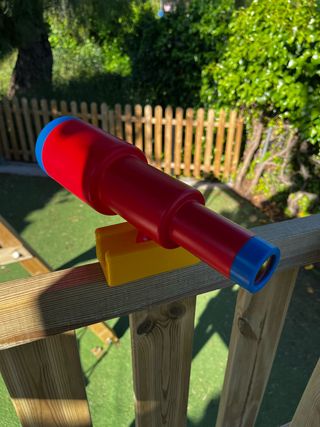 Parque infantil de Jungle Gym. Montaje opcional.