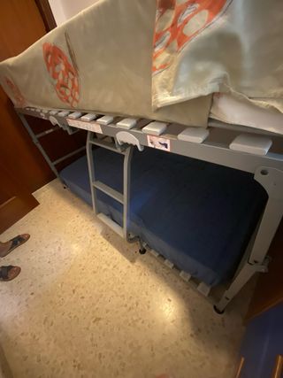 Litera Pardo Vega gris metal y madera