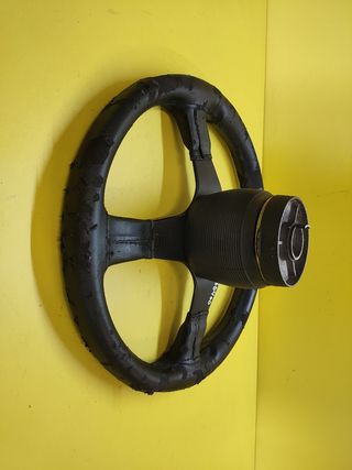 VOLANTE MOMO - Piel - Deportivo - CORSE
