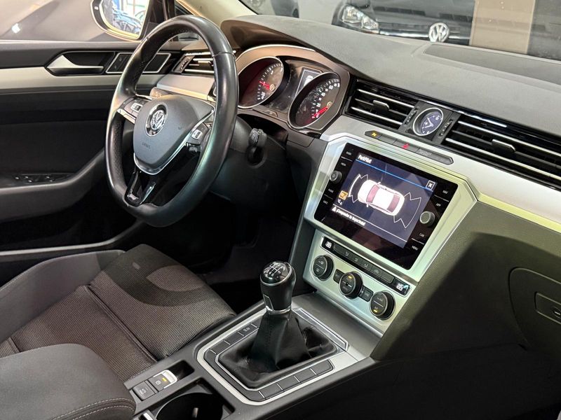 Volkswagen Passat 2.0 TDI BMT Edition 2018, foto 16