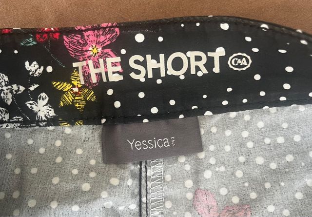 Shorts floreali neri - The Short