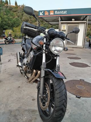 Honda CBF 600i (2012) - Moto 24