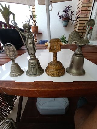 4 campane vintage in metallo