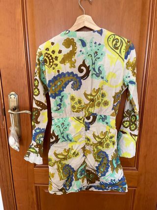 Vestido Zara corto multicolor