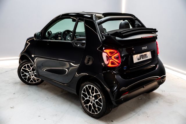 SMART fortwo 60kW81CV EQ cabrio