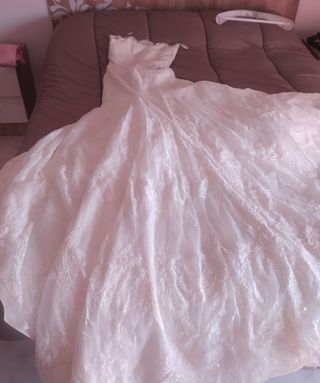 Vestido novia La Sposa 2012