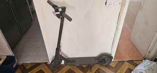 Patinete eléctrico plegable
+ información privado.