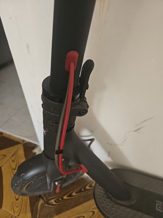 Patinete eléctrico plegable
+ información privado.