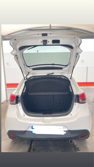 Mazda 2 1.5D Luxury Skyactiv diesel 2019