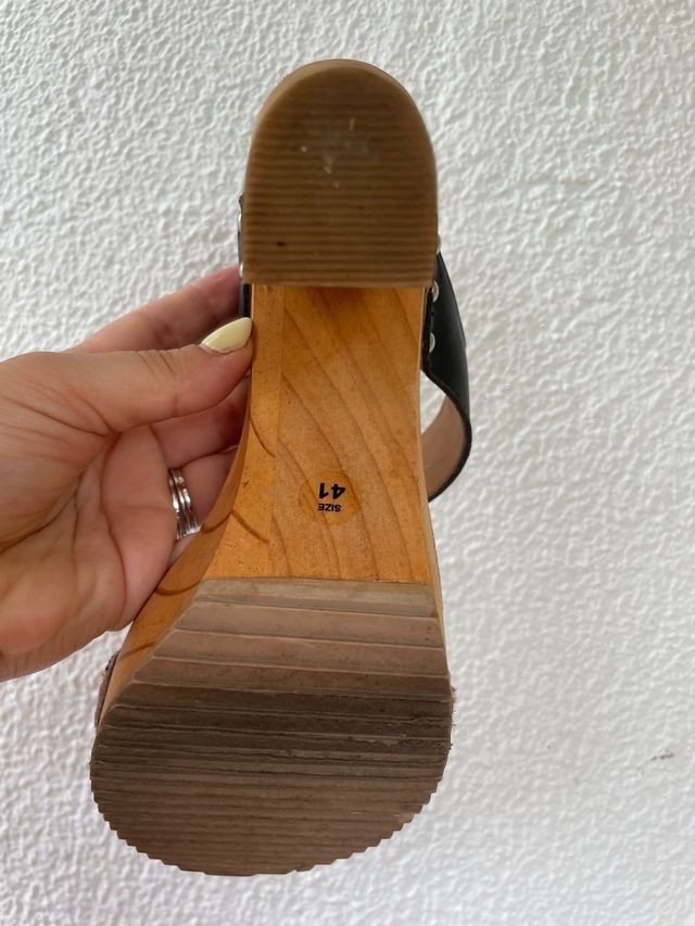 Sandalias Gioseppo cuña zebra 41
