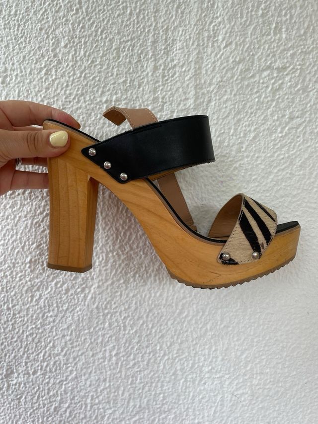 Sandalias Gioseppo cuña zebra 41
