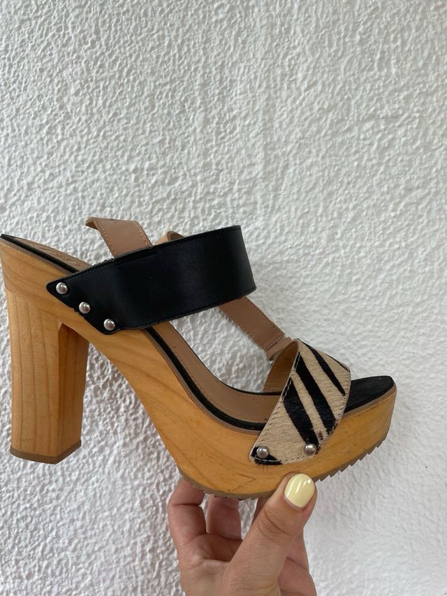Sandalias Gioseppo cuña zebra 41
