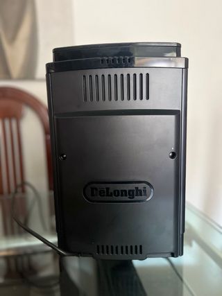 Cafetera Delonghi Magnifica S