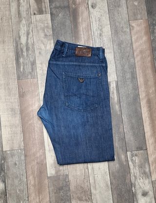 Jeans Armani Uomo Tg. W38
Polo moncler XXL 