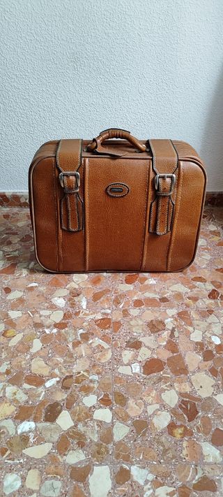 Maletas vintage marrón