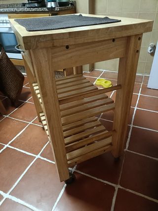 Mesa auxiliar Ikea - Madera