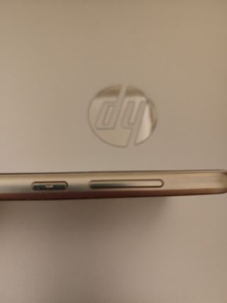 Huawei dorado - móvil roto