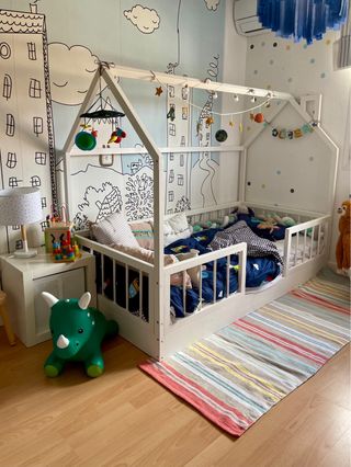 ¡¡OPORTUNIDAD!!Cama casita infantil de madera