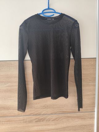 Camiseta negra transparente