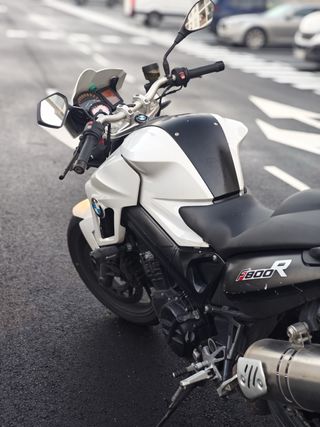 BMW F800R - Moto en perfecto estado