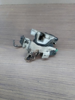 Cerradura puerta trasera izquierda Opel Fr