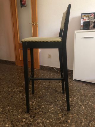 3 Banquetas altas 73cm - negras y beige