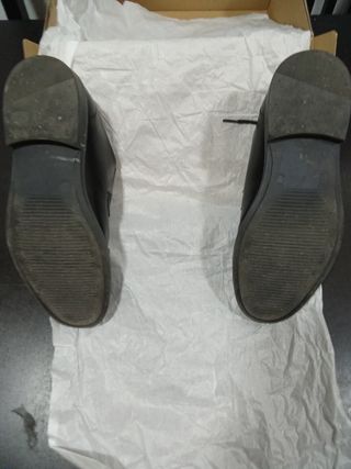 Zapatos negros niño