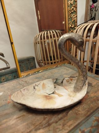 Vaciabolsillos cisne metal plateado