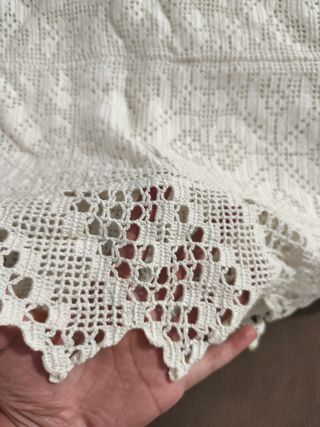 Colcha de ganchillo ,algodón blanca  hecha a mano