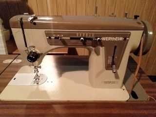 Máquina coser Wertheim antigua