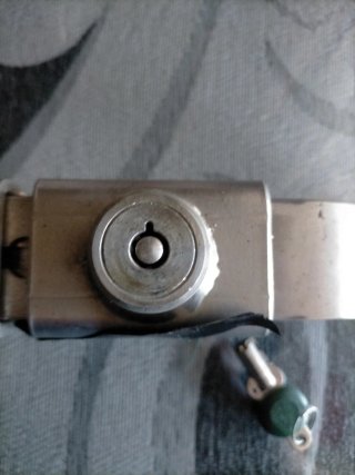 Candado puerta camión - Seguridad