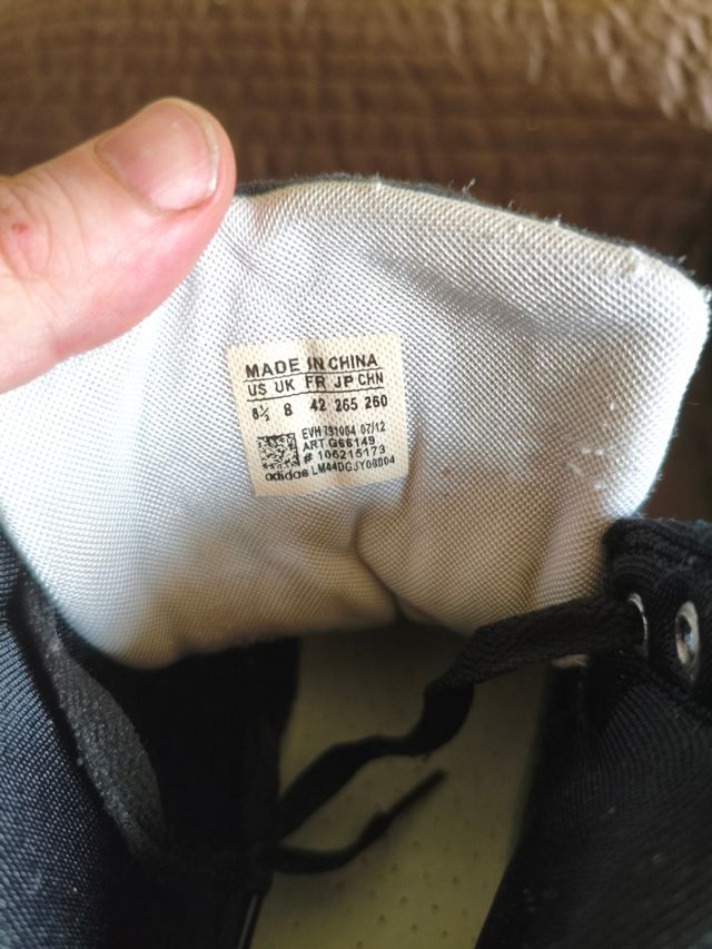 Adidas Hard Court - Scarpe alte bianche e nere