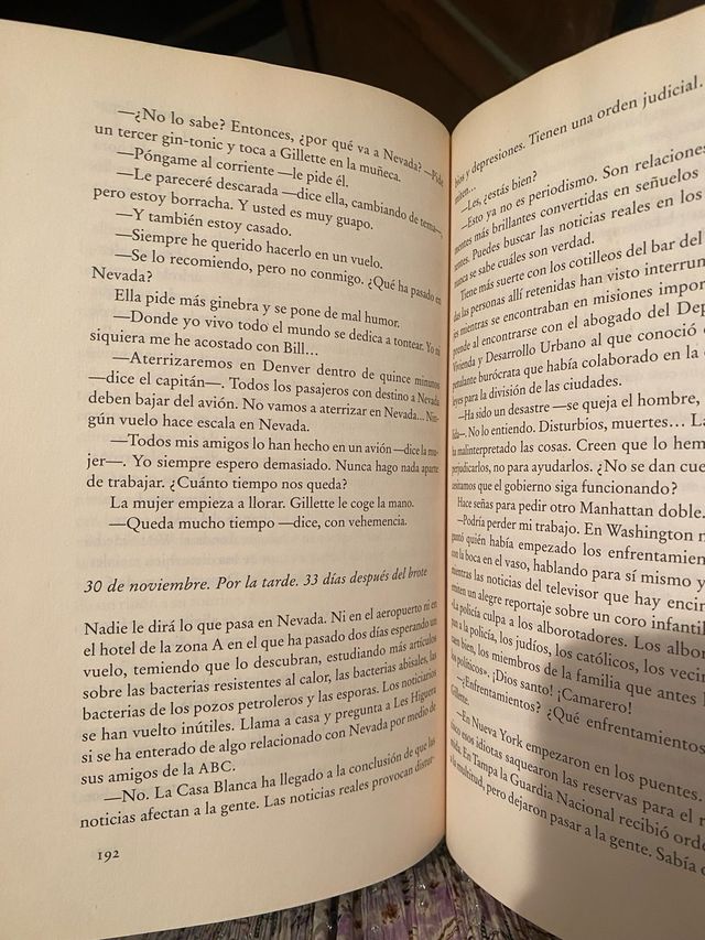 Lunes Negro/ Black Mondays (Spanish Edition)