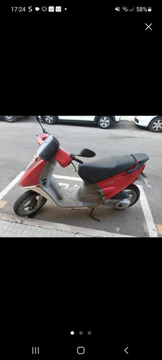 Vespa Manhattan 50cc