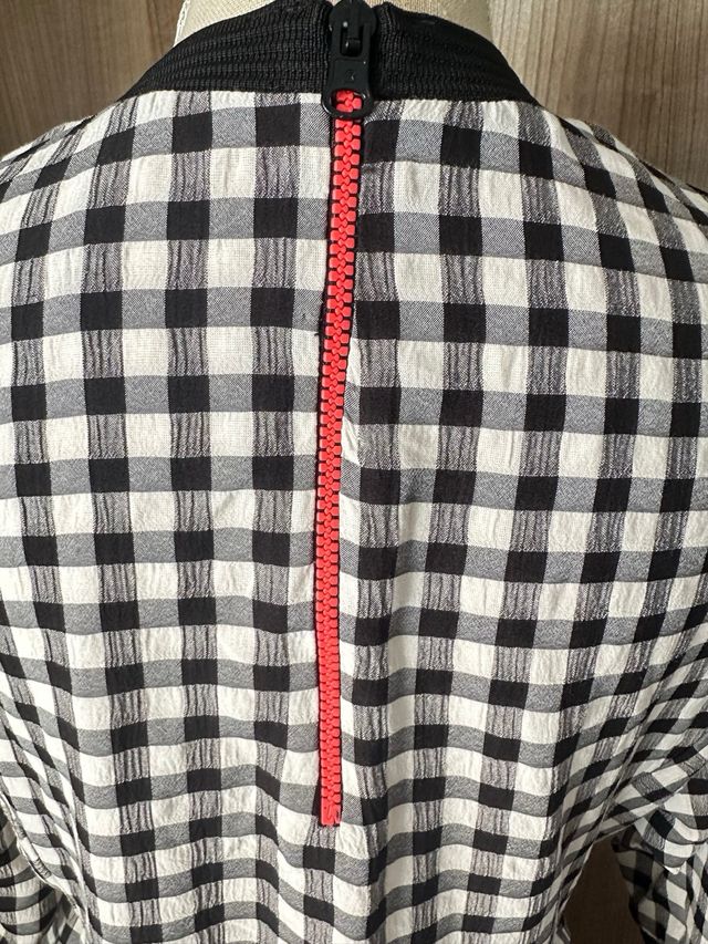 Vestido vichy blanco y negro