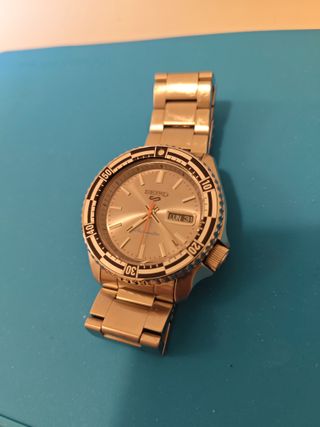 Seiko 5 Sports Automático SRPK - Gris