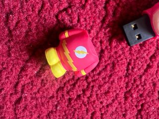 Pendrive Flash DC Comics 16GB