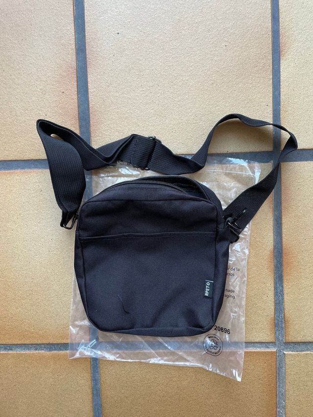 Bandolera RPETO negra nueva