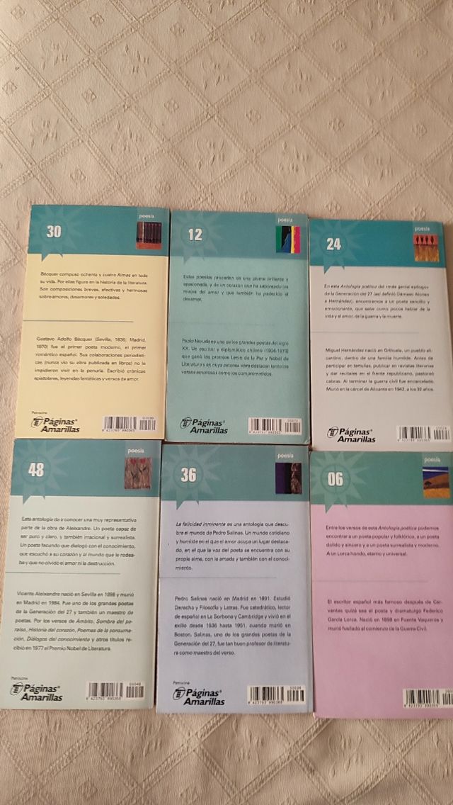 Varios libros de poesías